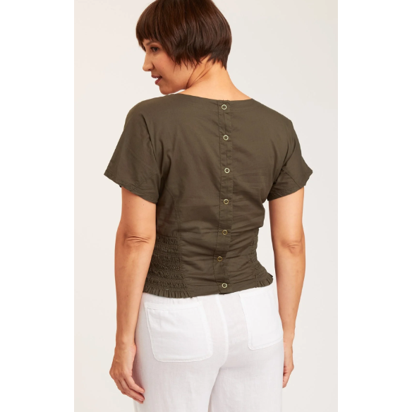 Short sleeve fern green Vivi Top with back snap closure rear view