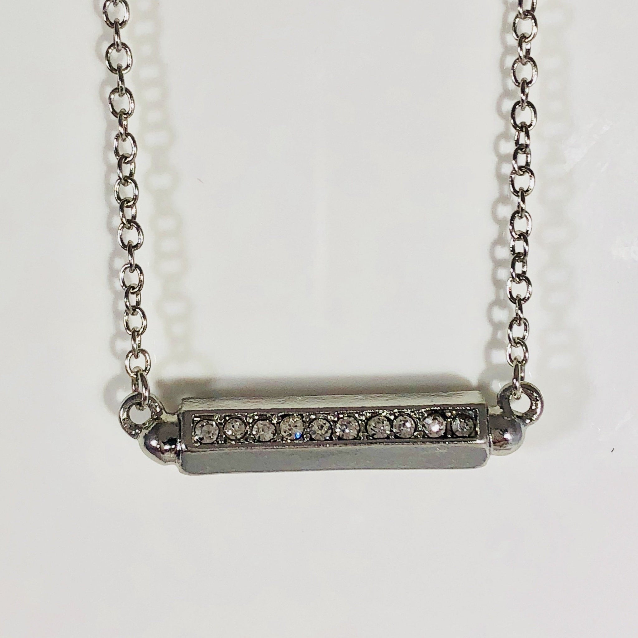 Shining Bar with CZ Necklace in Silver