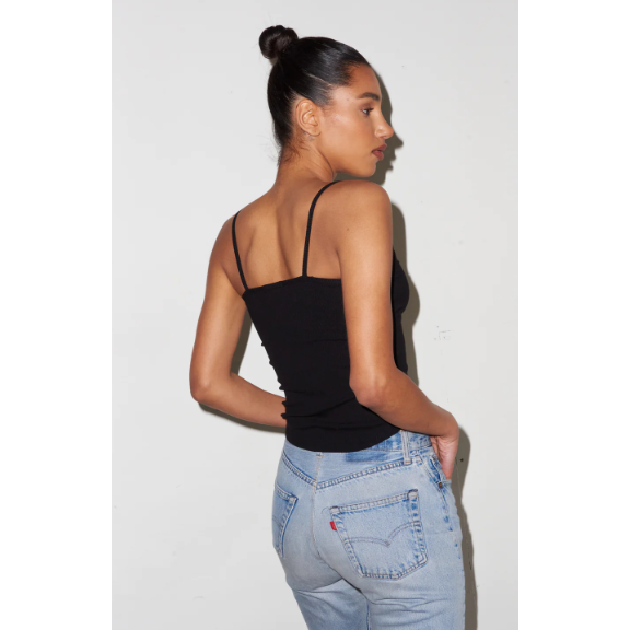 BACK VIEW OF RIBBED BLACK CAMI TOP