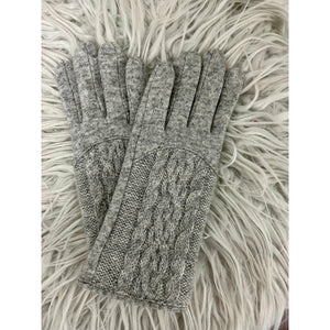 Wool Gloves With Cable Knit